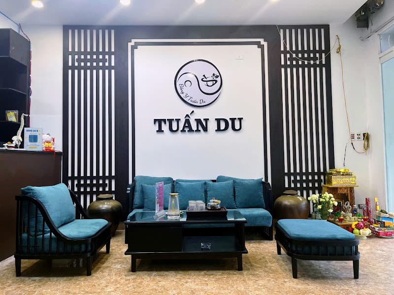 Ảnh bìa ĐÔNG Y TUẤN DU-MASSAGE TUẤN DU 1 (Xoa bóp bấm huyệt - Massage Ha Giang - Giác hơi - Xông Hơi)