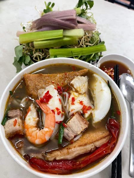 Hình ảnh HUỲNH LONG - 4