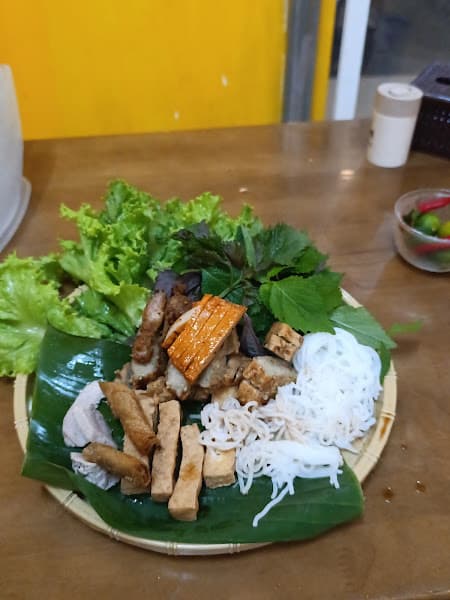 Ảnh bìa Cô Ba Bún Đậu
