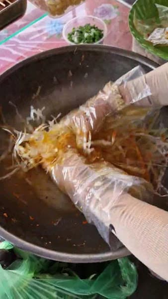 Hình ảnh Bánh Tráng Trộn và Các Loại Đồ Ăn Vặt Dì Cúc - 3