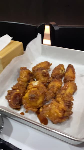 Hình ảnh Lu'evi Chicken ( Gà Rán Hàn Quốc ) - 4