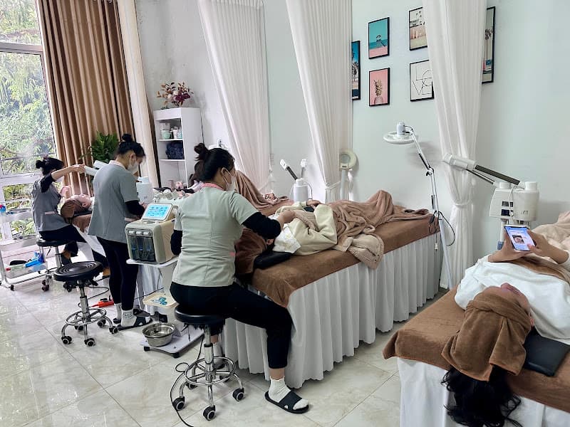 Hình ảnh Tâm Anh Spa & Clinic - Chăm sóc da - Lấy nhân mụn - 4