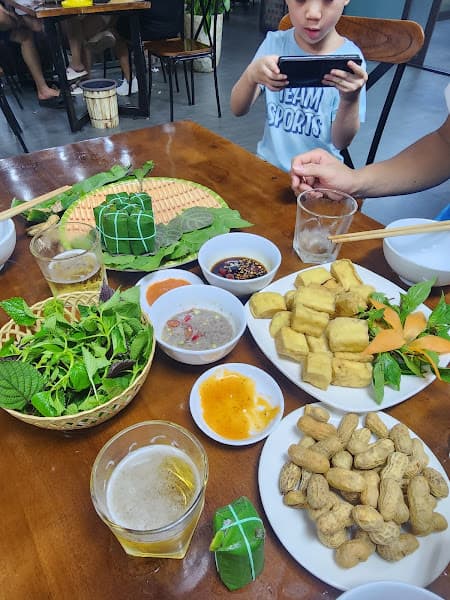 Hình ảnh Nhậu Đồng Mạ (Bún Đậu Đồng Mạ) - 3