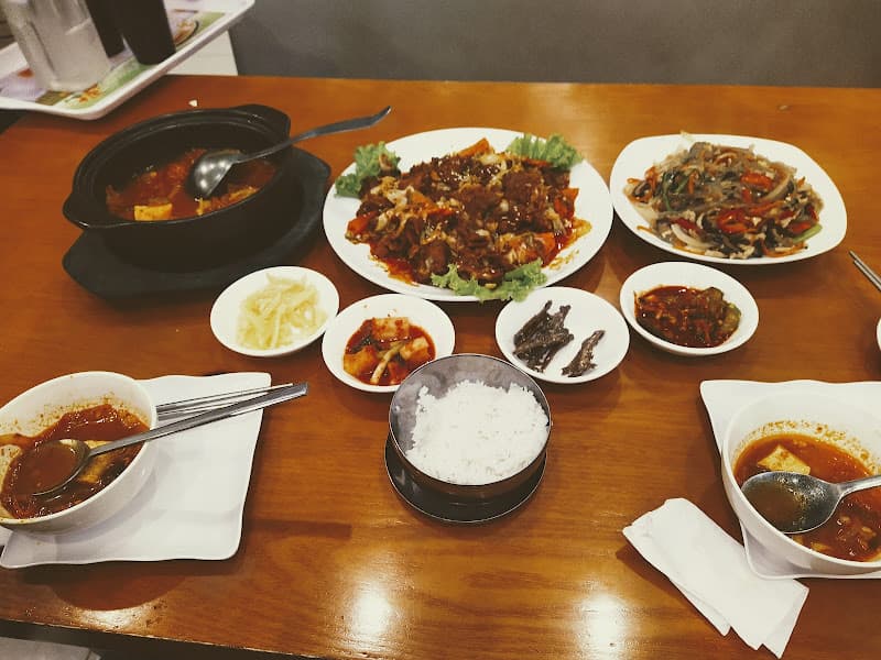 Hình ảnh Korea Deli Restaurant - 2