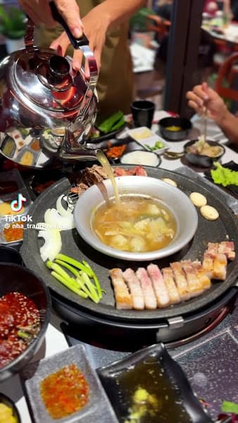 Hình ảnh Shabu Ssam BBQ Restaurant - 2