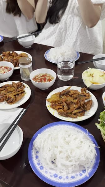 Hình ảnh BÚN CHẢ BÀ CHẮT-HẢI LỘC - 5