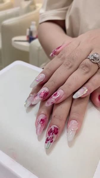 Hình ảnh Lafont Beauty Nails Triệt Lông Gội Đầu Dưỡng Sinh Nối Mi Tân Phú - 2
