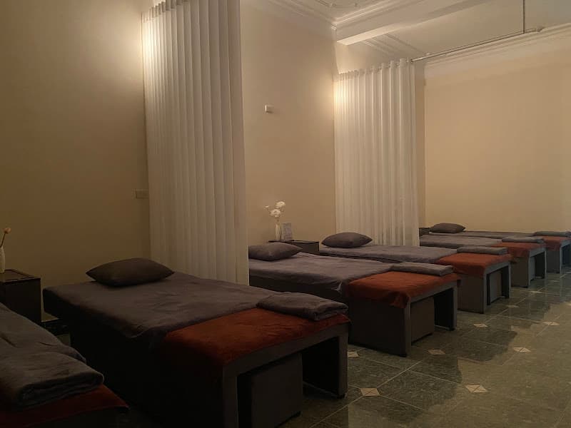 Hình ảnh Massage Foot and Body 268-306 Văn Cao-Hải Phòng - 2