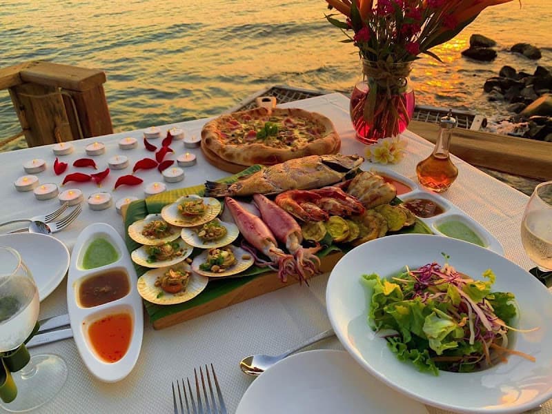 Hình ảnh Camia Restaurant - 2