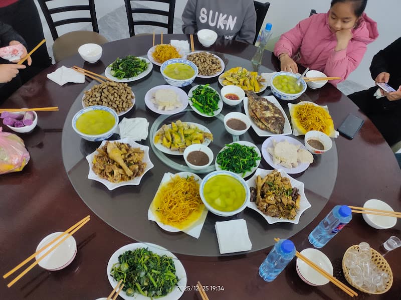 Hình ảnh Nhà hàng - Bến Vạn Quán - 3