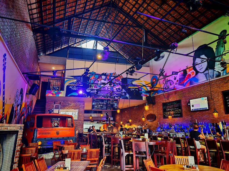 Hình ảnh Luna Pub - 3