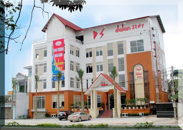 Nhà hàng Dạ Lan Star