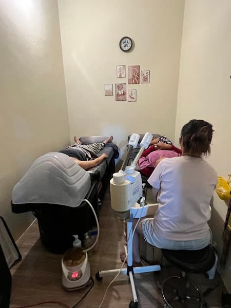 Ảnh bìa Tiệm gội đầu hiền ken