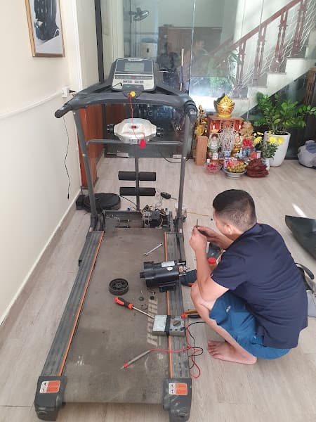 Hình ảnh Sửa Chữa Máy Massage, Máy Chạy Bộ, Robot Hút Bụi Thanh Hóa - 2