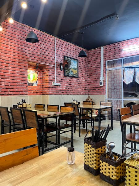 Hình ảnh Julee House - Đồ Ăn Hàn Quốc, Cơm Gà & Ăn Vặt - 3
