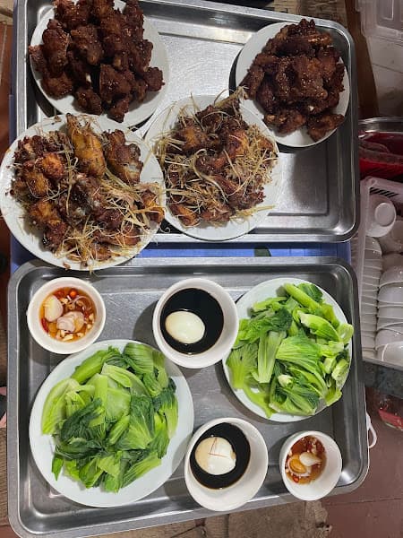 Hình ảnh cơm lẩu tuệ linh - 2
