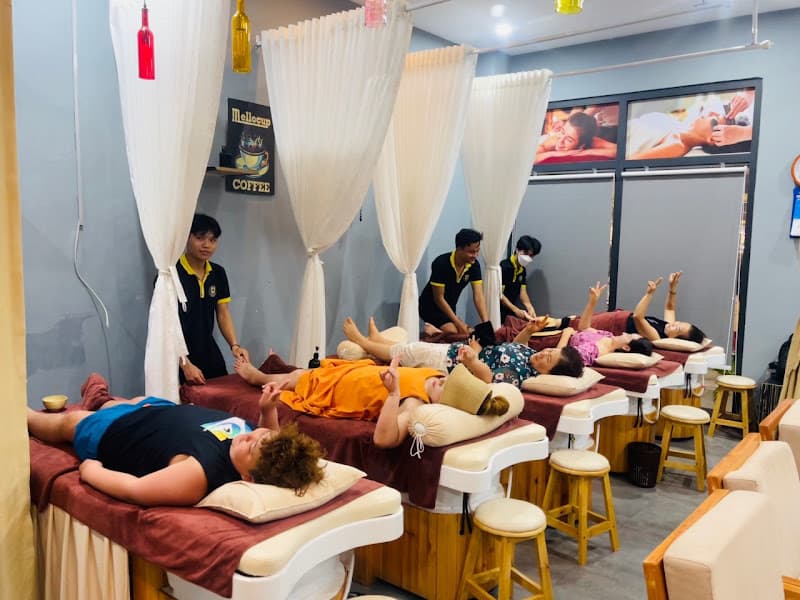 Hình ảnh Thái Long Spa & Nails l Nails - Shampoo - Foot & Body Massage - 3
