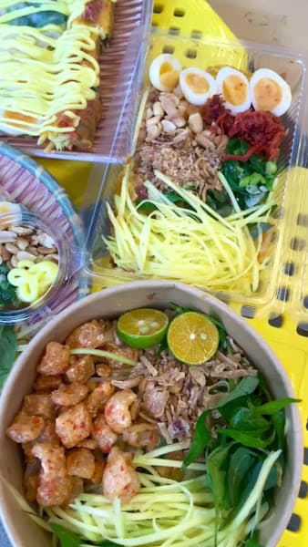 Hình ảnh Bánh tráng trộn Trang - 2