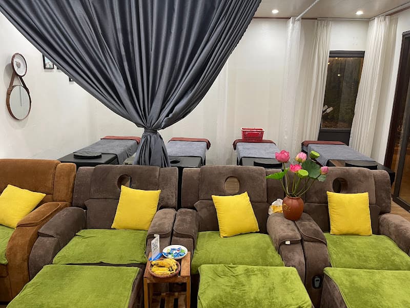 Hình ảnh TAM COC DAISY SPA - MASSAGE FOOT, BODY , NAILS, EYELASH AND MORE - 3
