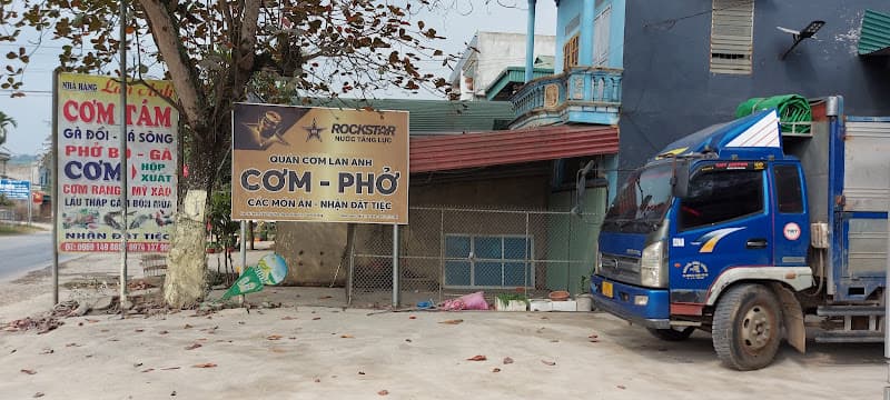 Hình ảnh Quán Cơm Phở Lan Anh - 3