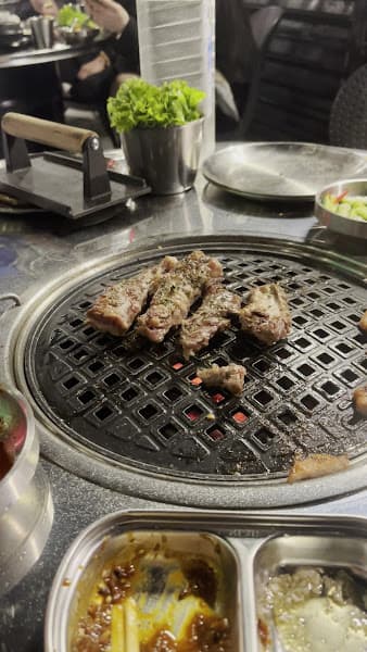 Hình ảnh JINJJA BBQ - 4