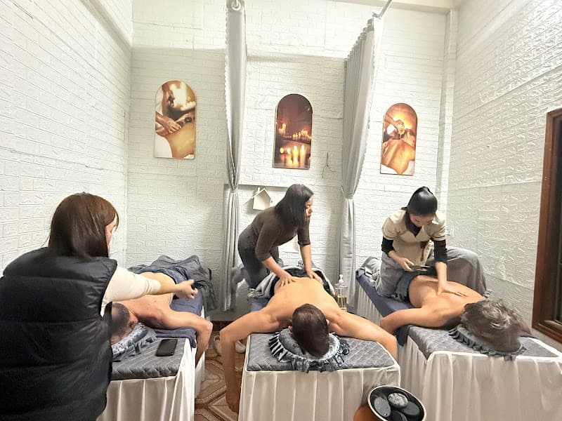 Chôm Spa-Massage-head Washing-Xông Hơi-Tắm Lá Thuốc