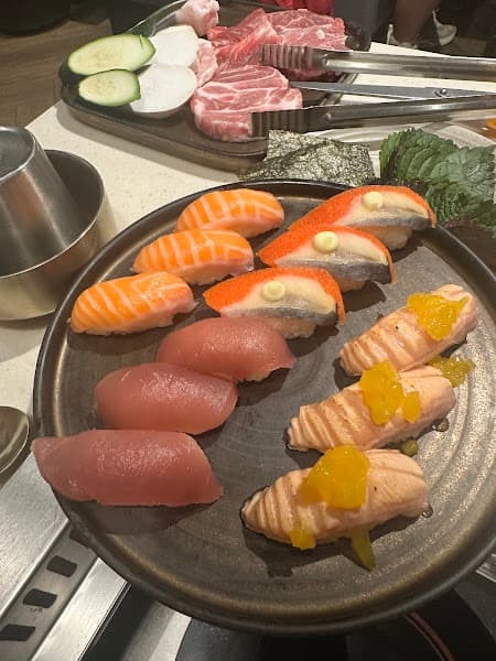 Hình ảnh Saju Sushi & BBQ Restaurant - 2