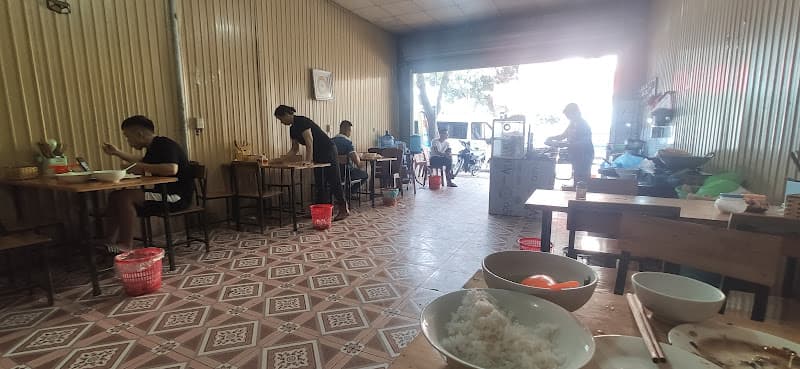 Hình ảnh Cơm phở bình dân Phương Loan - 5