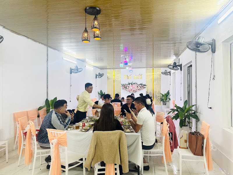 Hình ảnh NHÀ HÀNG PHỐ BIỂN - Nhà Hàng Ngon Số 1 Tại Nghệ An - 4