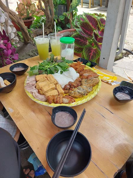 Hình ảnh Mẹ Tôi - Bún đậu mắm tôm - 2