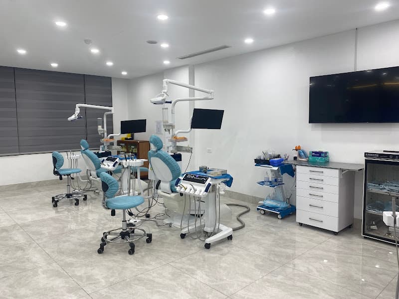 Hình ảnh Nha Khoa Việt Pháp Quảng Ninh - 3