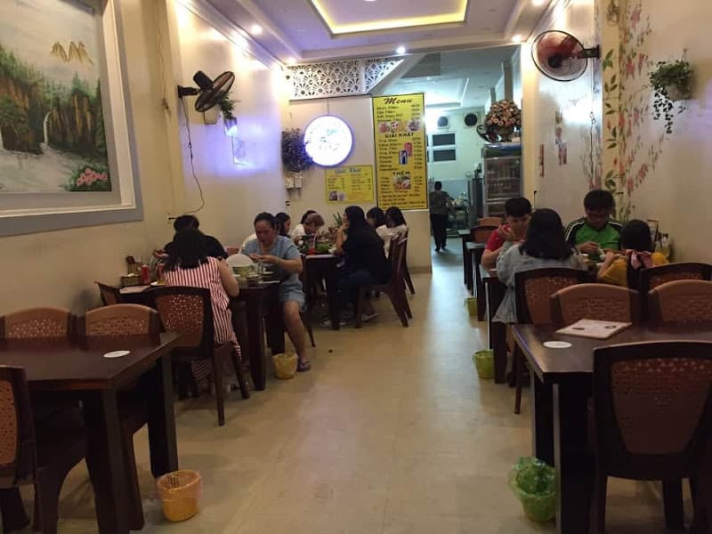 Bún đậu Cô Bé