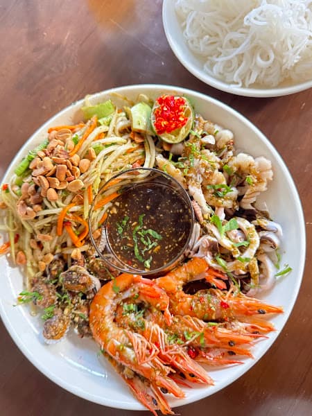 Hình ảnh Gỏi đu đủ Thái Tỷ Tỷ (Somtum) - 2