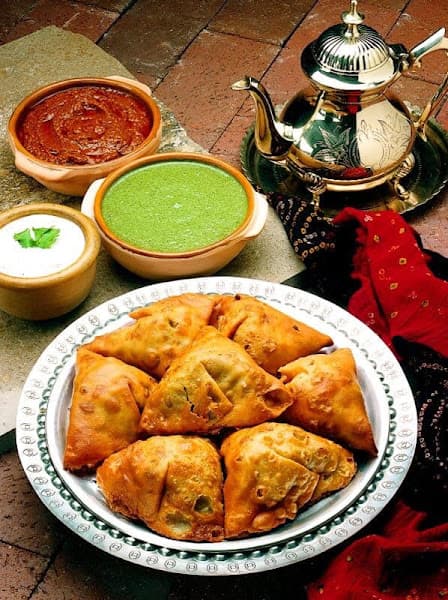 Hình ảnh Francesca Indian Halal Restaurant - 2