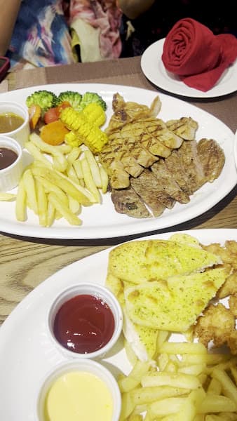 Hình ảnh Le Monde Steak Cao Thắng - 4