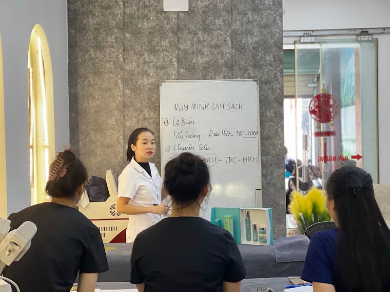 Hình ảnh Spa Hưng Yên_ Trị Mụn An Toàn & Hiệu Quả - 5