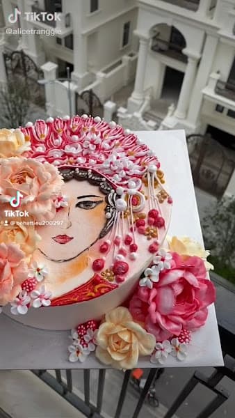 Hình ảnh Tiệm Bánh Sinh Nhật Hà Tĩnh Alice Trang Lê - 2