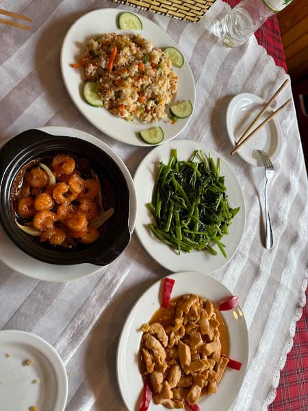 Hình ảnh Restaurant Da Quy, Nhà Hàng Dã Quỳ .Bò né - Bánh mì chảo Dã Quỳ - 4