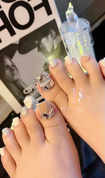 Hình ảnh Phượng SeLeNa (Nail - Gội Đầu Dưỡng Sinh - Massage Body - Waxing - Chà Gót Chân - 2