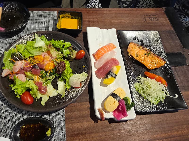 Hình ảnh MITAMI Japanese Restaurant - 3