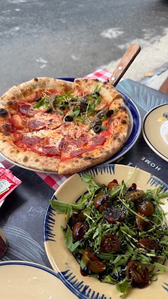 Hình ảnh WHALE Napoli Pizza - 3