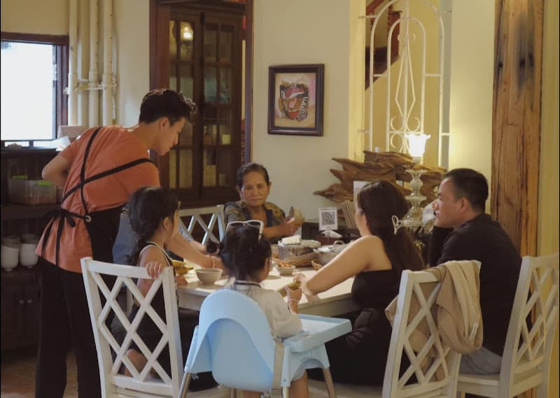 Hình ảnh Quán cơm Linh Đà Lạt - Trần Hưng Đạo - 2