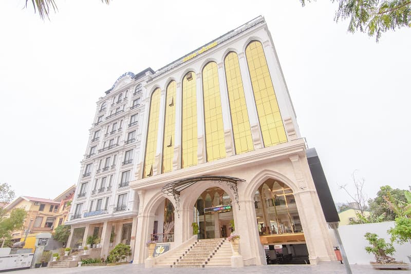 SEN VÀNG massage & spa
