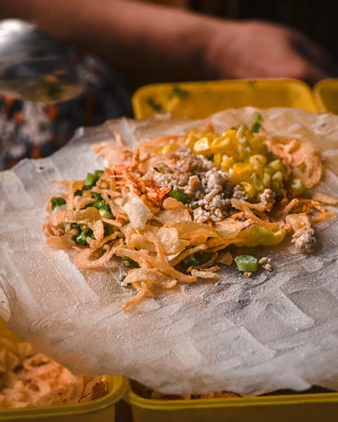 Hình ảnh Banh Trang Nuong Hai Chi Em Binh Dan - 2