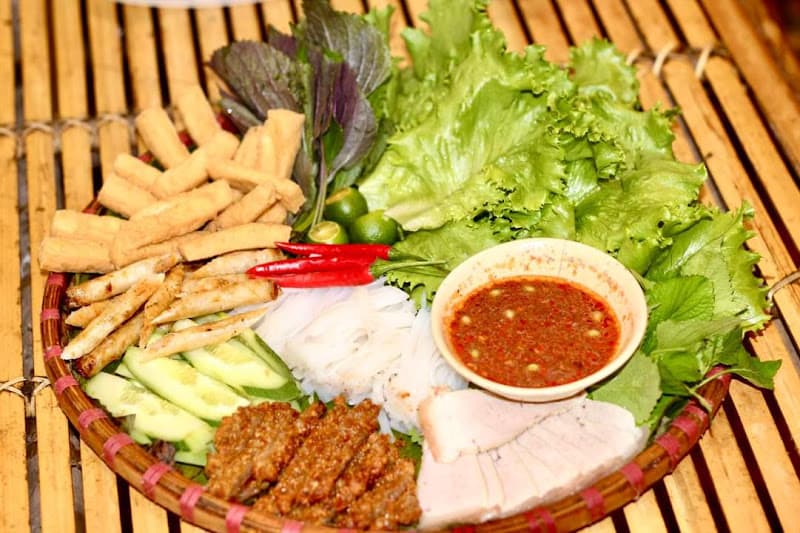 Ảnh bìa Quán Xưa - Bún đậu mắm tôm