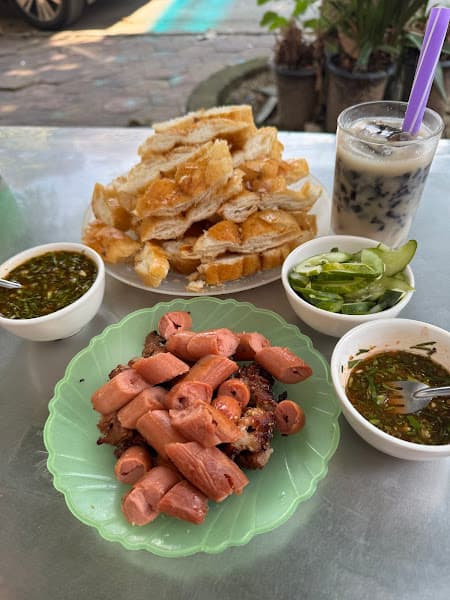 Hình ảnh Bánh mỳ Khanh Béo - 2