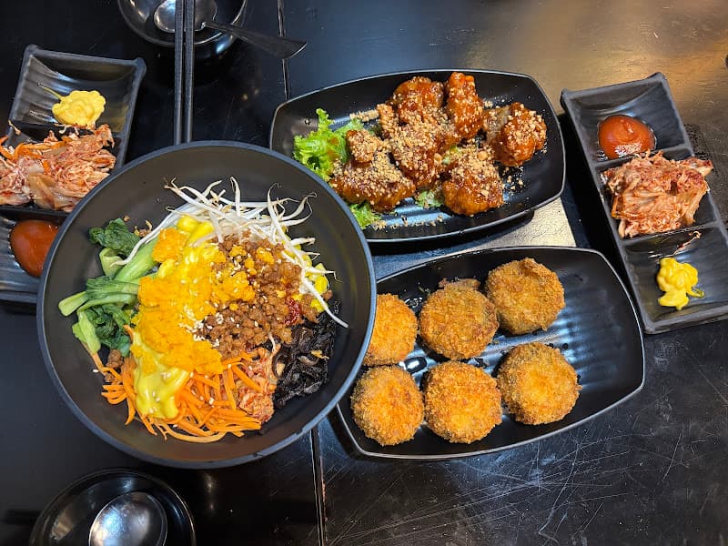 Hình ảnh Kimbap Hoàng Tử - Bùi Thị Xuân - 5