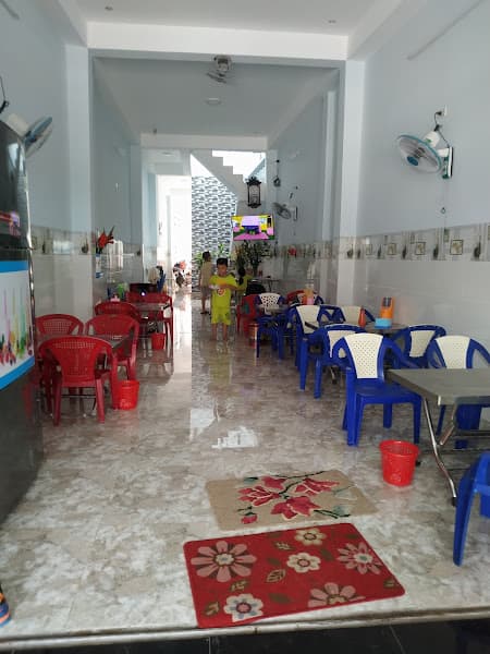 Ảnh bìa BÁNH TRÁNG TRỘN