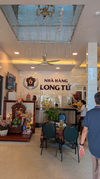 Hình ảnh Nhà hàng Long Tứ - 4