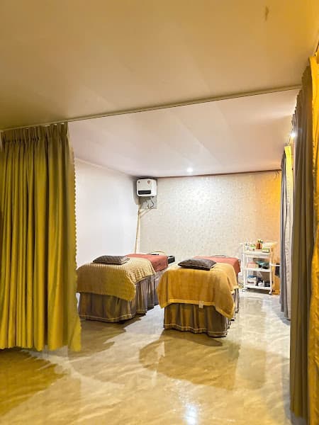 MỘC NHIÊN MASSAGE & SPA